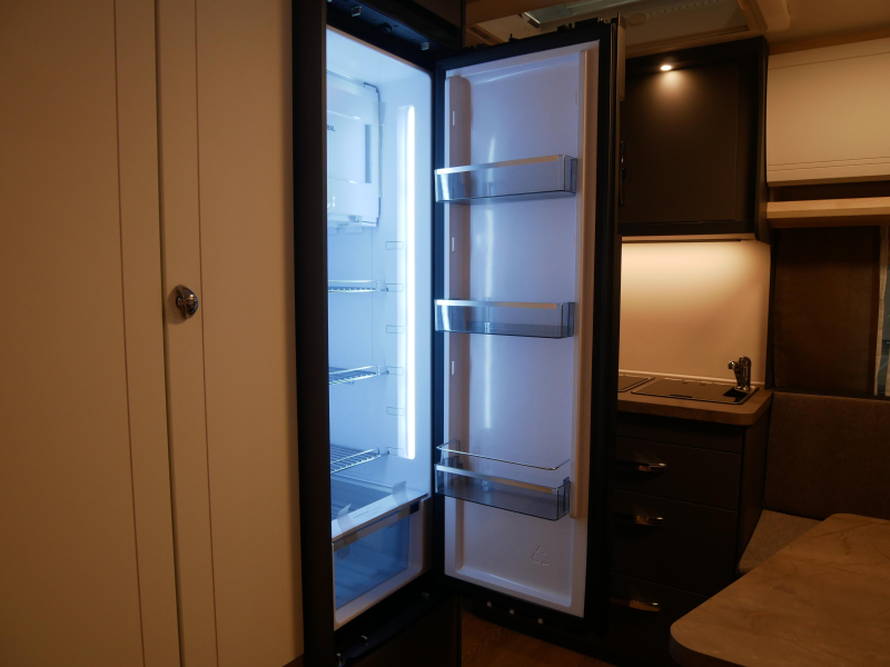 &iexcl;Hobby De Luxe 400 SFE AHORA EN VAN EIJK CARAVANS! foto: 6