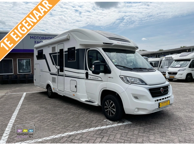 Adria Matrix 670 DL Eerste eigenaar!  foto: 0