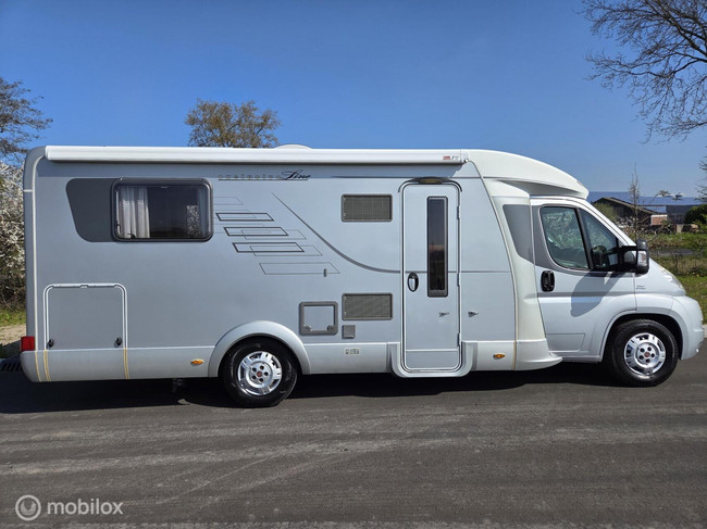 Hymer T 698 CL photo: 2