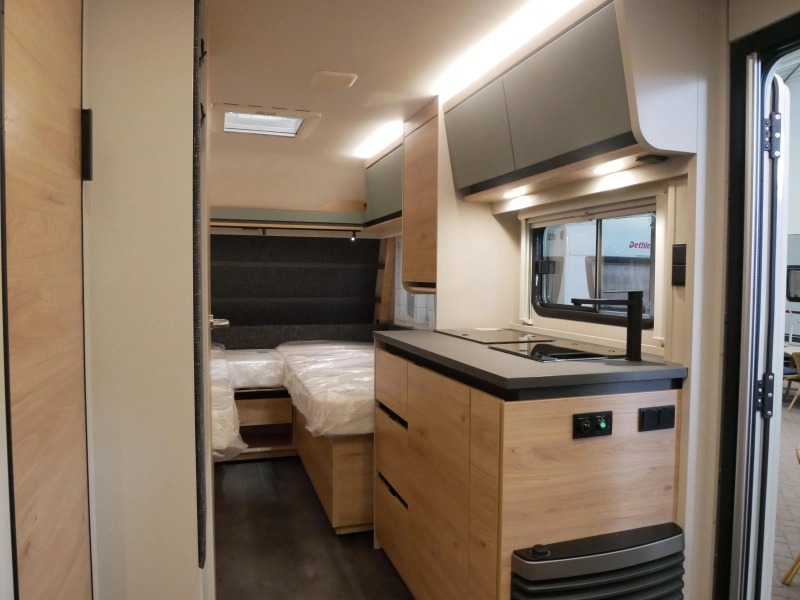 Dethleffs Camper 460 EL MOVER y AIRE ACONDICIONADO GRATIS foto: 6