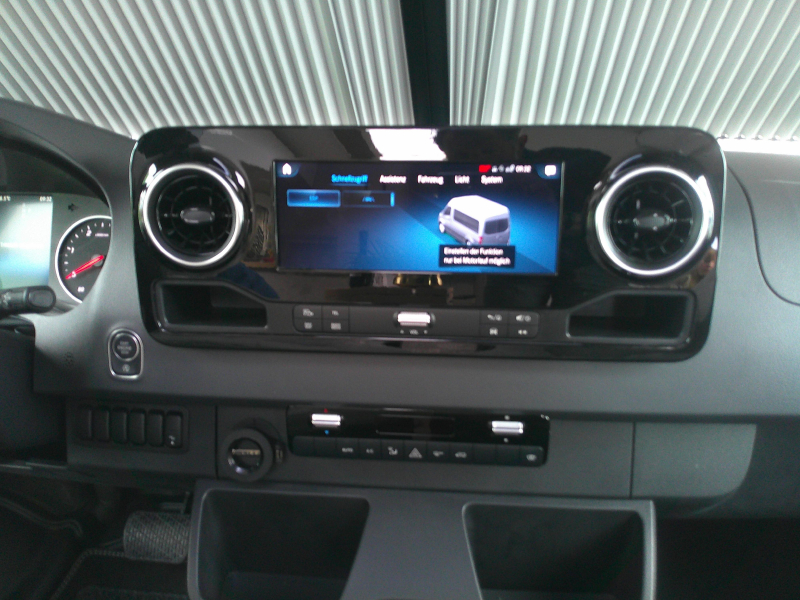 Hymer Tramp S 685 Als nieuw! super compleet  foto: 18