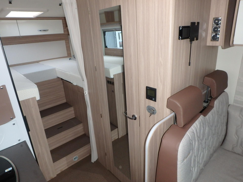 B&uuml;rstner Limited T 690 G GESCHICHTE BEKANNT !! Foto: 16