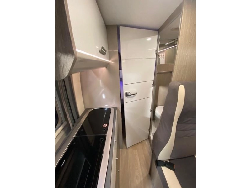 Chausson V697 VIP Automatic, Single beds! photo: 9