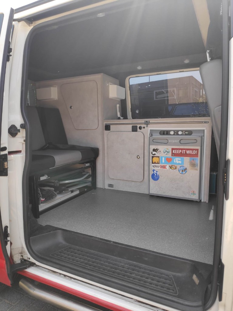 VOLKSWAGEN TRANSPORTER D 128 KW AUT. foto: 4