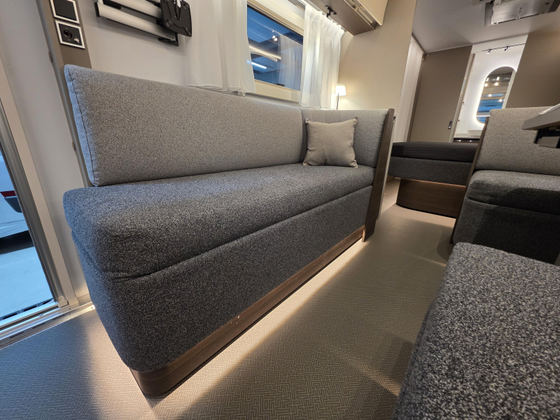 Adria Alpina 663 HT  foto: 13