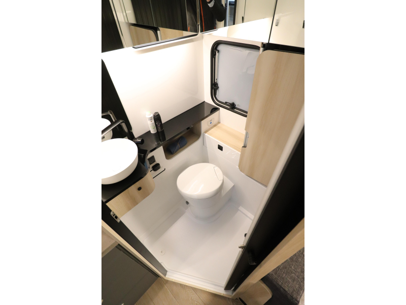 Hobby De Luxe 460 SFF MODELO 2026 / 715 foto: 8