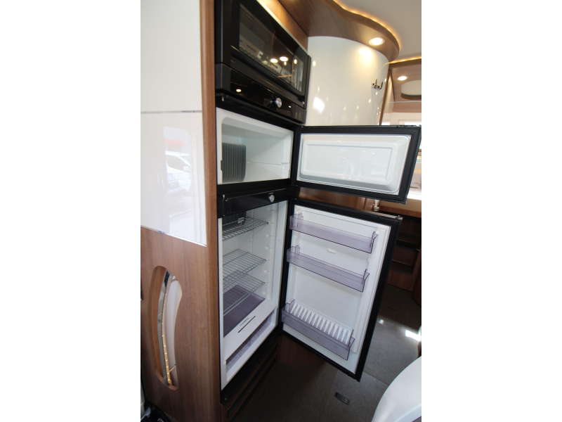 Carthago C-Tourer I 149 LE Single beds Pull-down bed photo: 30