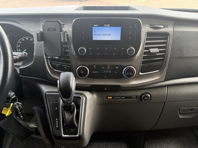 Ford Nugget plus techo alto Westfalia autom&aacute;tico 170 cv 4 plazas aire acondicionado c&aacute;mara control de crucero llantas de aleaci&oacute;n gancho de remolque desmontable pdc d/t foto: 16
