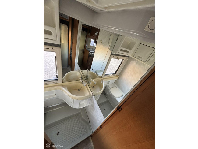 Peugeot boxer/globe-trave Alkhoven foto: 6