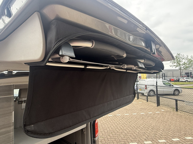 Volkswagen California Ocean T6 Westfalia im Neuzustand DSG Automatik 200 PS Vollausstattung 4 Schlafpl&auml;tze elektr. Aufstelldach Markise Klimaautomatik Tempomat Kamera Softclose abnehmbare Anh&auml;ngerkupplung Foto: 8