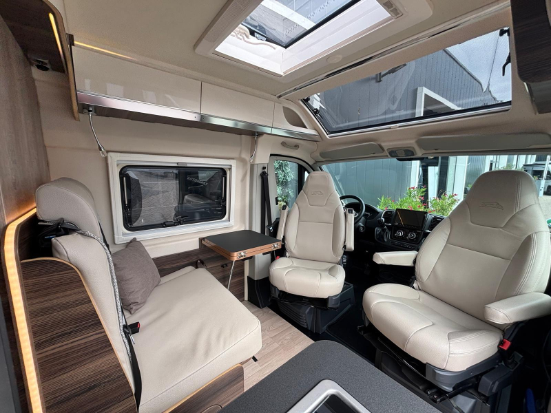 Laika Ecovip 645 unieke bus bomvol opties  foto: 8