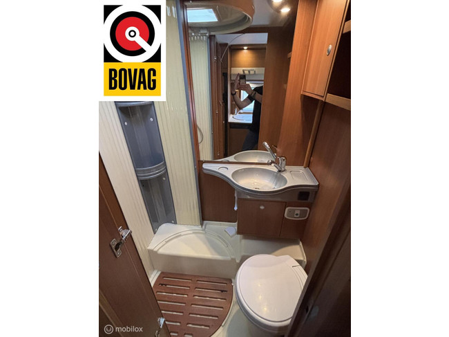 Carado / Hymer T 337 Fiat 2.3 131hp Euro 5 | Single beds | Shower/toilet | Garage | Inverter 1500w | solar panels | 720 kg payload | 6.9m L photo: 9