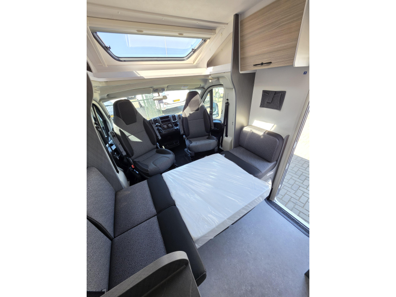 Etrusco T 6.9 SBC Single beds Face toFace photo: 6