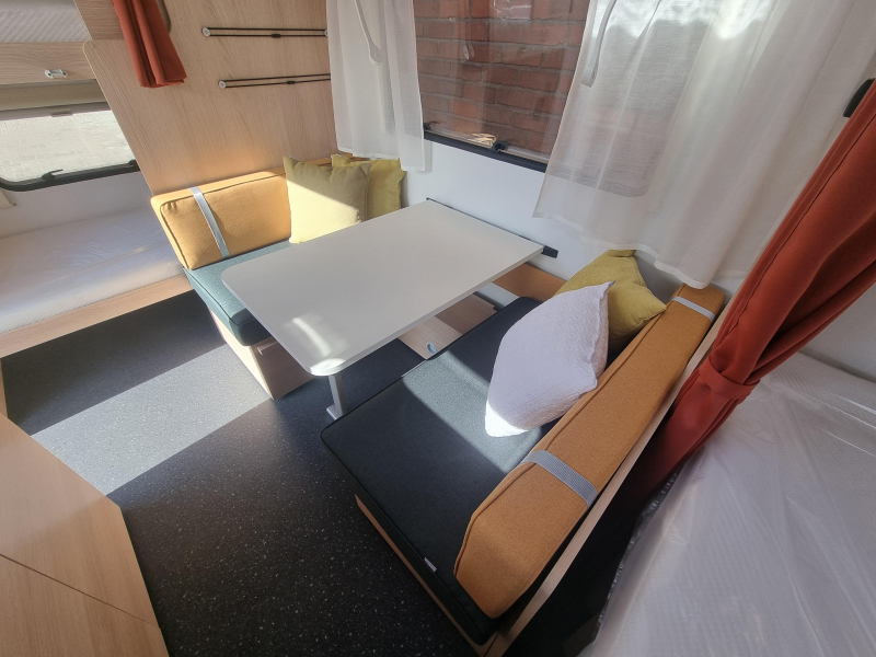 Adria Aviva 472 PK foto: 6
