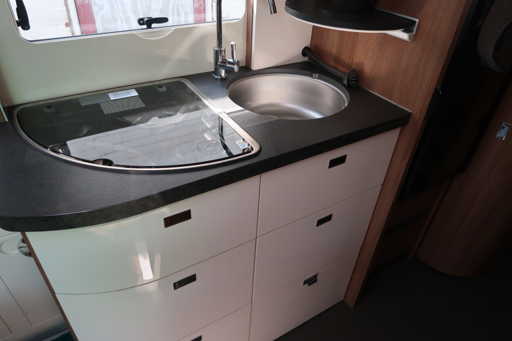 Carthago C-Tourer T 143 LE Full Options foto: 8