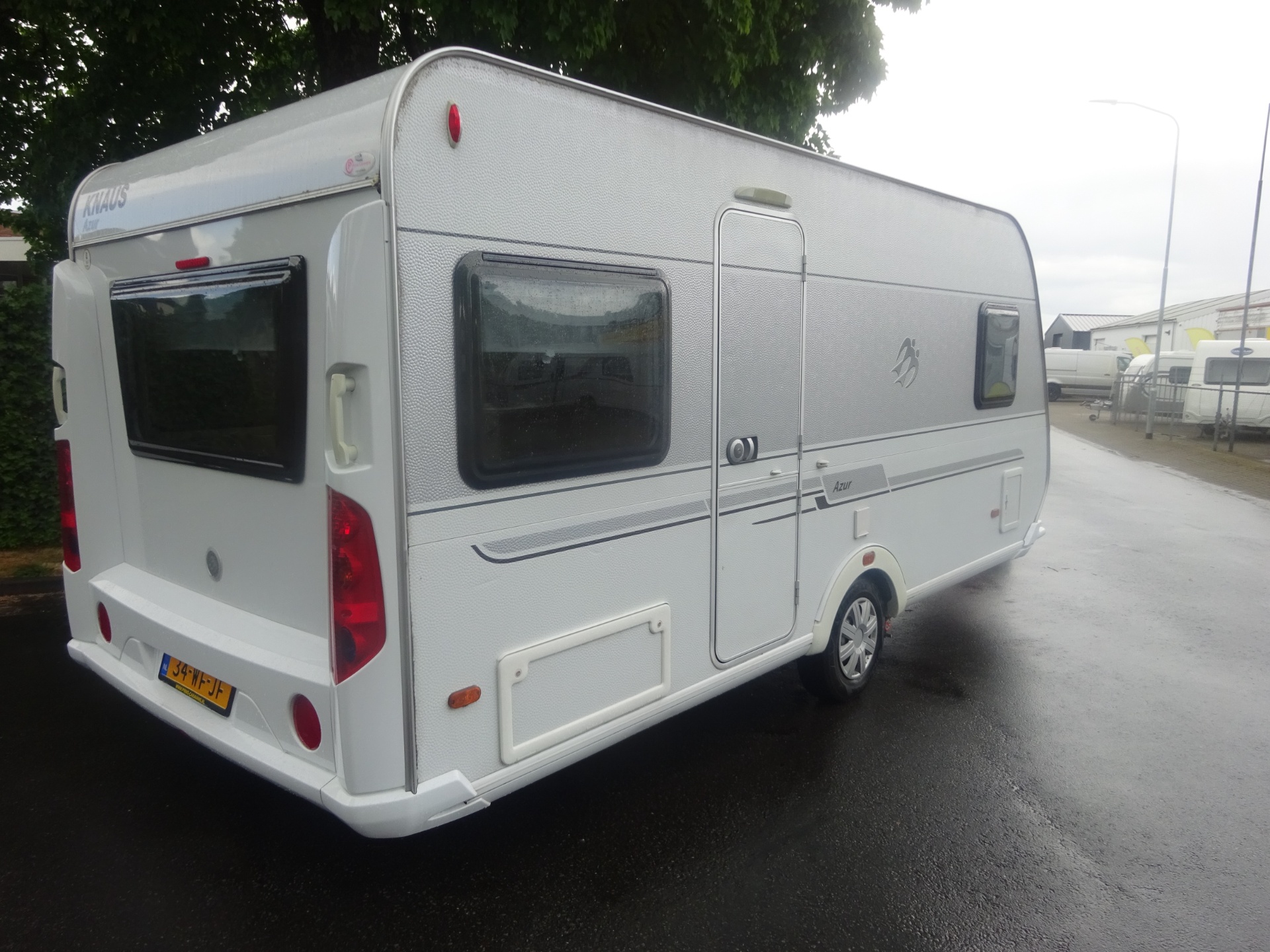 Knaus Azur 460 Frans Bed en Rondzit + Mover foto: 3