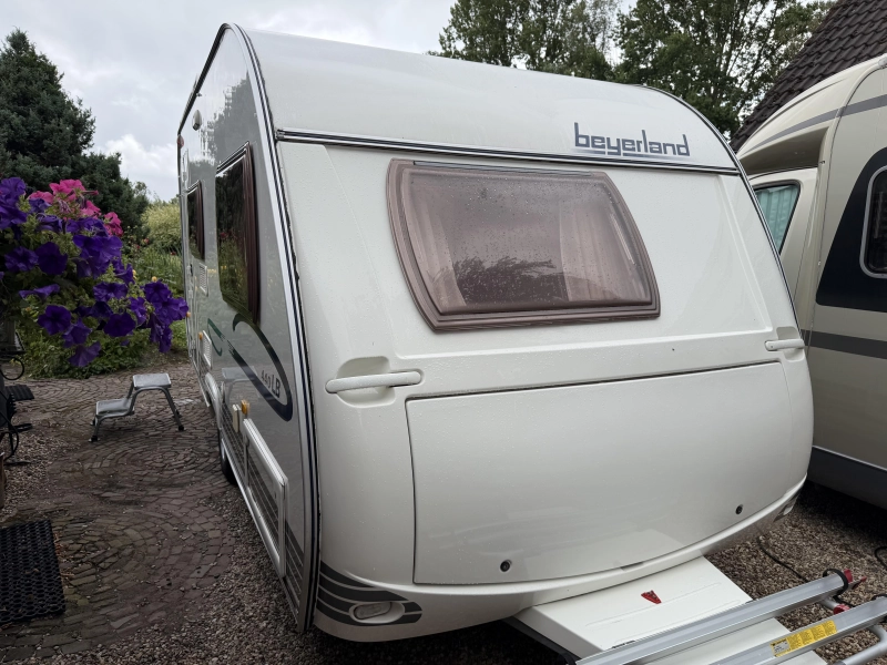 Beyerland quartz 440 LB mover, toldo, avance foto: 0