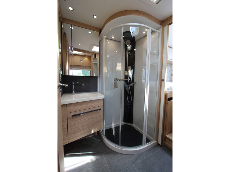 Niesmann+Bischoff Flair 920 EK Enkele bedden - Vol optie  foto: 38