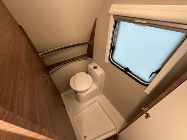 Knaus Sport 450 FU Silver Selection photo: 6