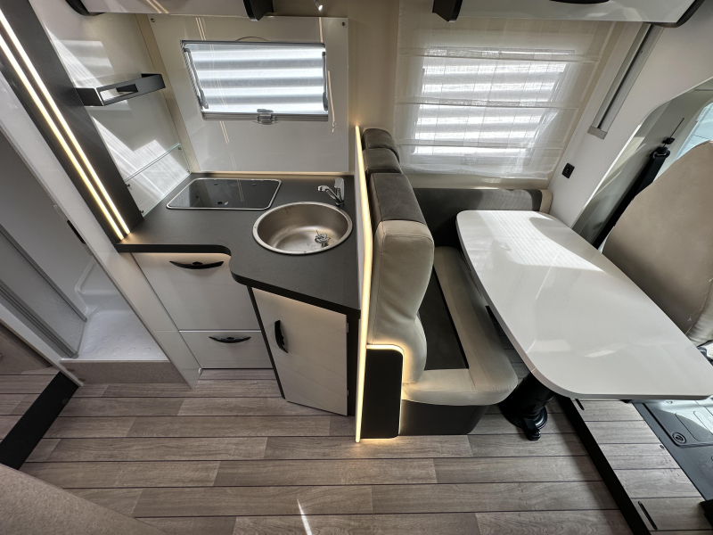 McLouis MC4 373 Fiat 140PK Automaat NIEUW  foto: 7