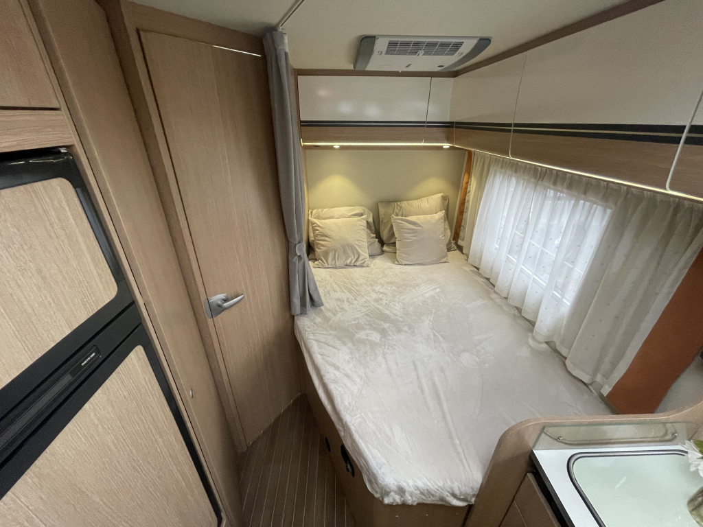 Hymer Capron Liberté VIP 690 VIP FRANSBED+HEFBED DAKAIRCO foto: 4