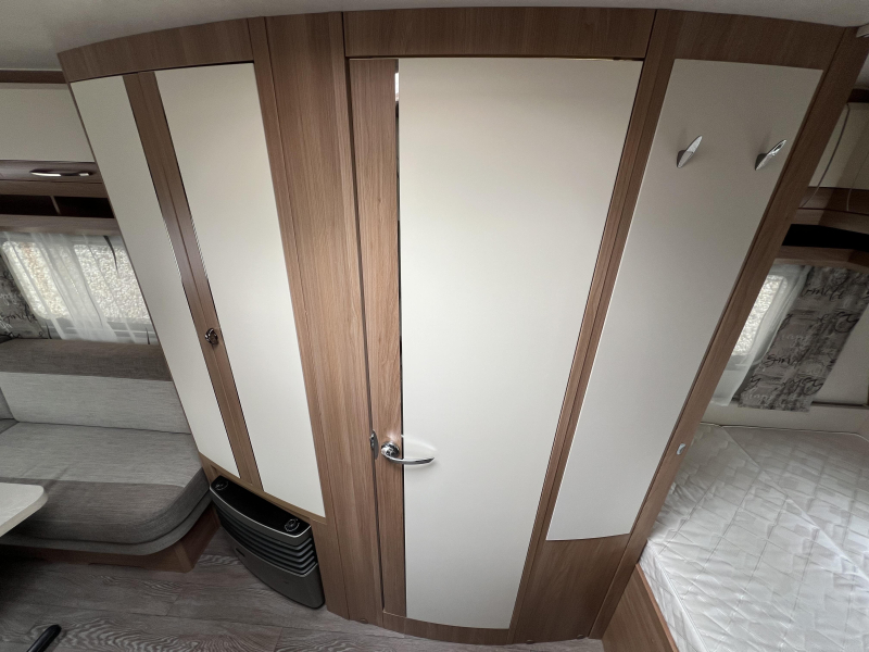 Hobby De Luxe 455 UF  foto: 9