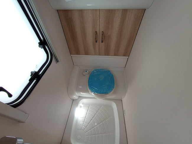 Hobby De Luxe 460 UFe foto: 16