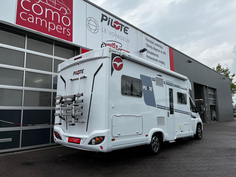 Pilote P 726 P Camper 5 persons photo: 2