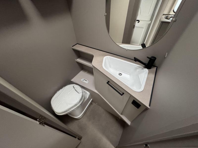 LMC Sassino 470 K  foto: 14