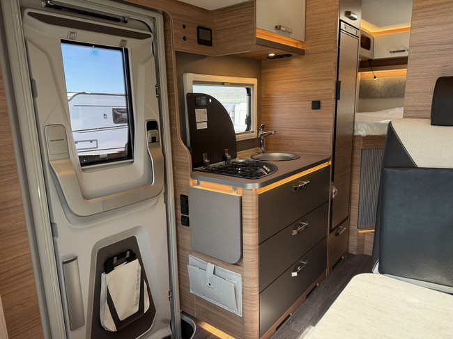 Weinsberg CaraSuite 650 MEG SPICY foto: 10