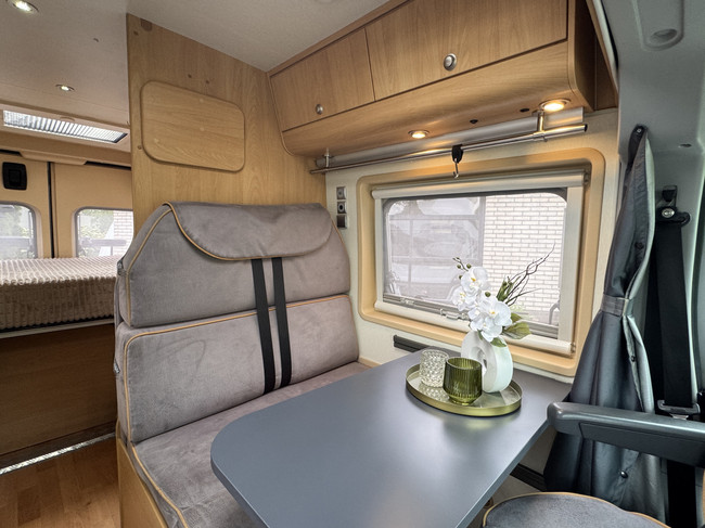 Adria Twin 600 158 CV Fiat Ducato 3.0 AUTOM&Aacute;TICO **Solo 6 metros/Cama transversal grande/4 asientos/Toldo/Panel solar/Portabicicletas/JBL/Ver foto: 22
