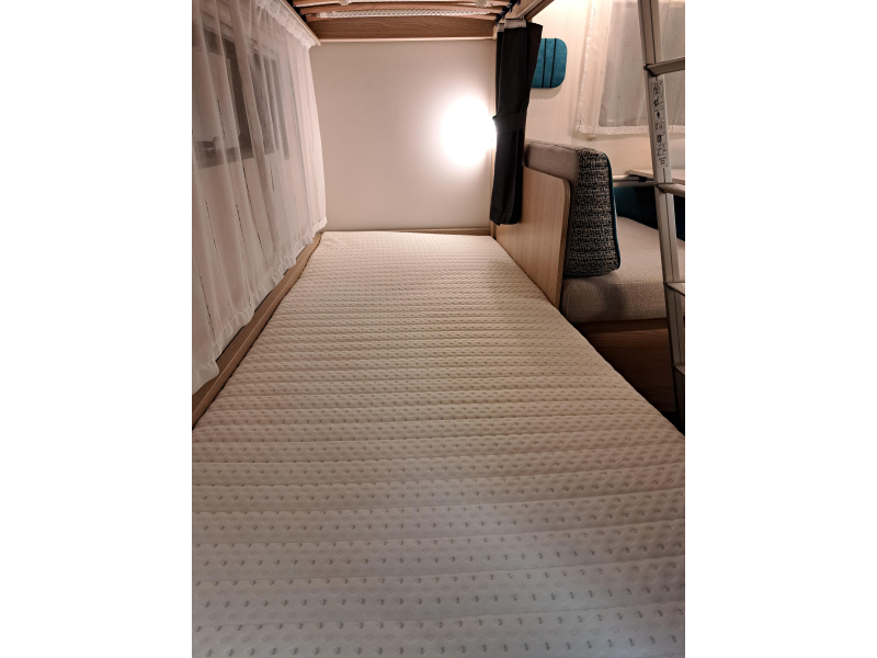 Dethleffs Aero 470 FSK STUNT PRICE! Bunk beds. photo: 10