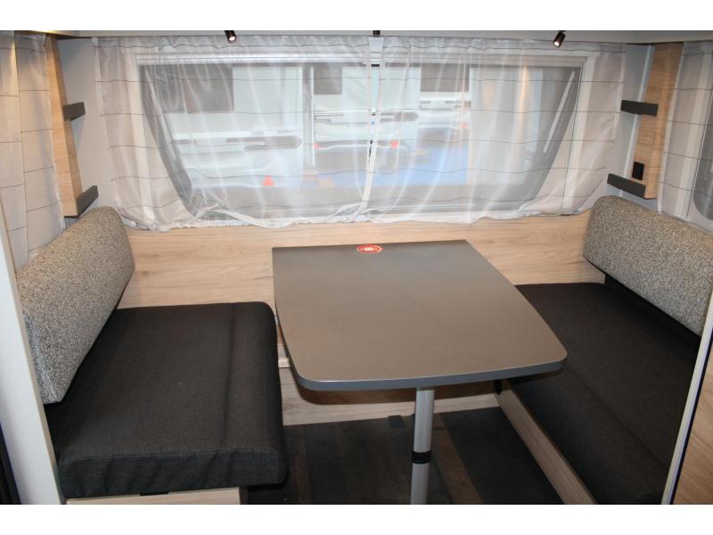 Dethleffs Camper 460 EL  foto: 5