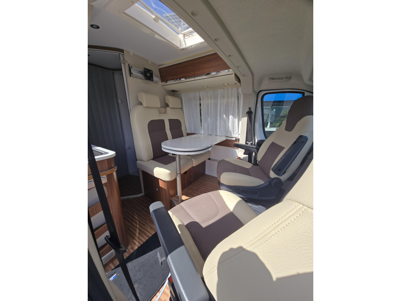 Adria Twin 640 SLX 2016 top staat  foto: 11