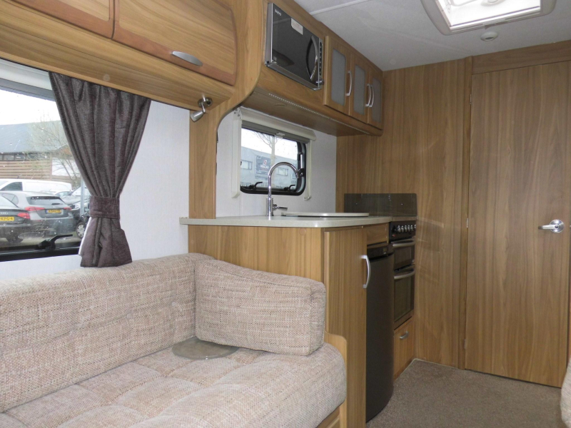Lunar Lexon 420 mover, bag awning, photo: 8