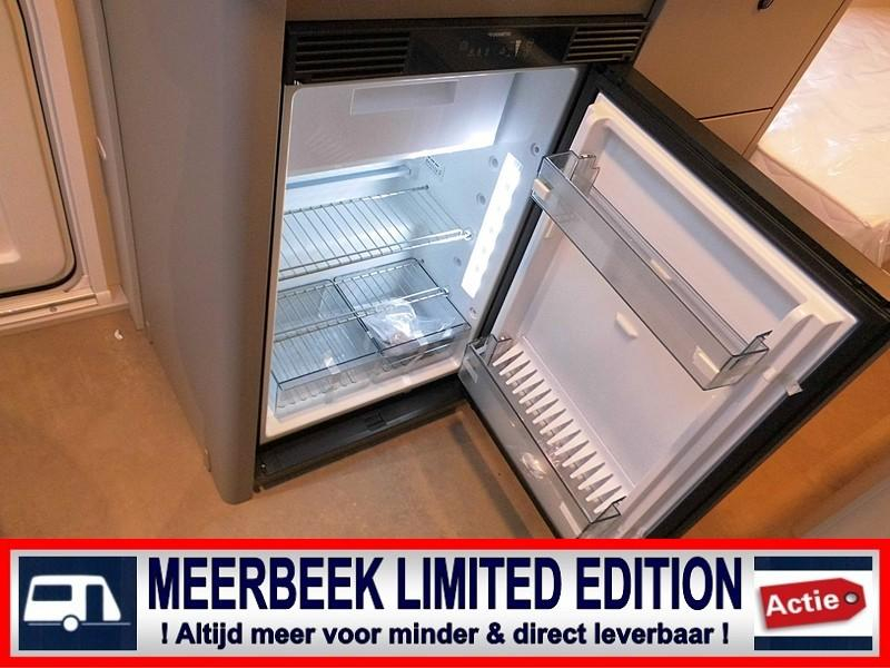 LMC Sassino Comfort 460 E 4179,=KORTING MOVER+THULE  foto: 11