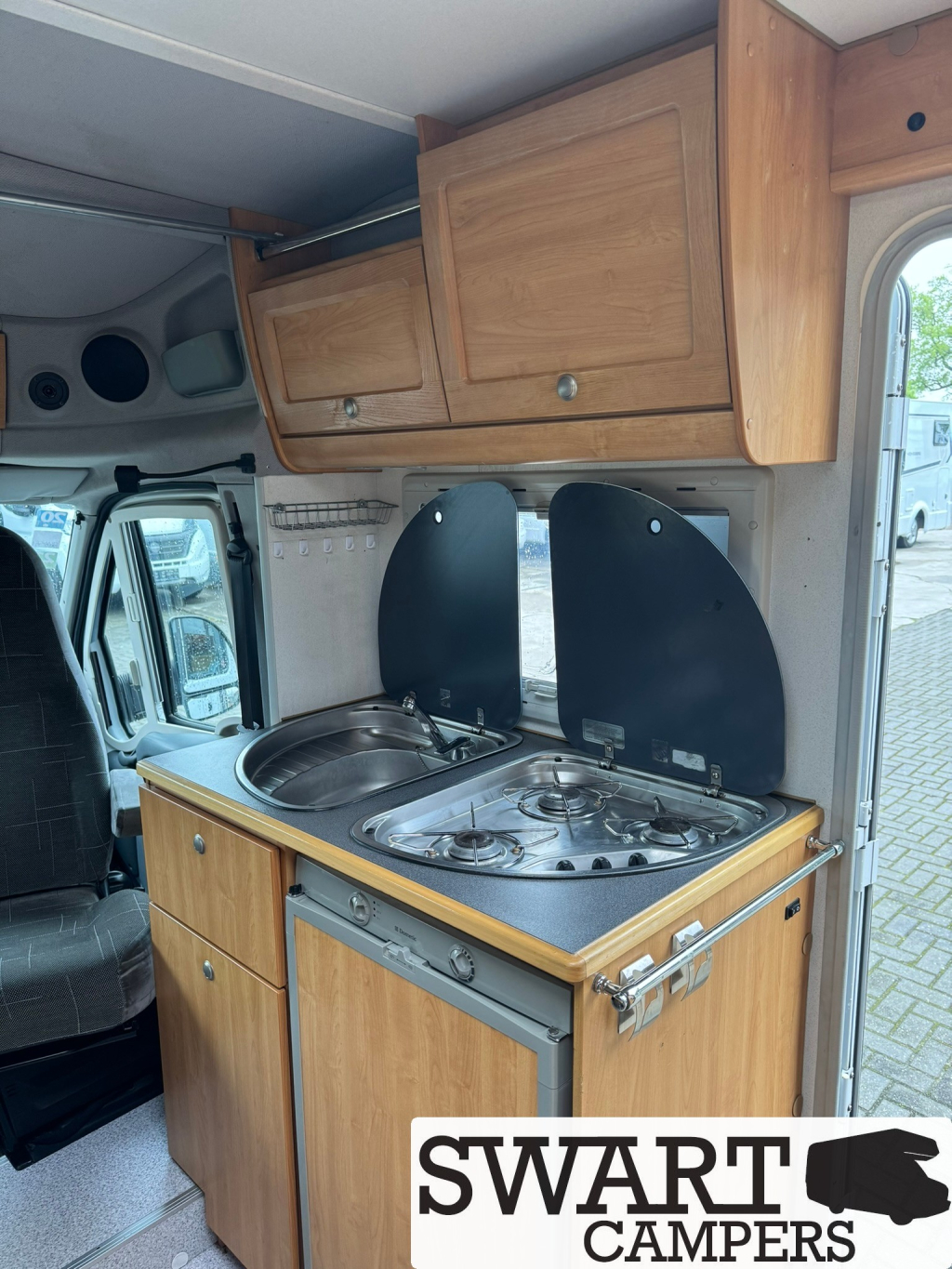 Knaus Sun Traveller TI 600, Fransbed foto: 11