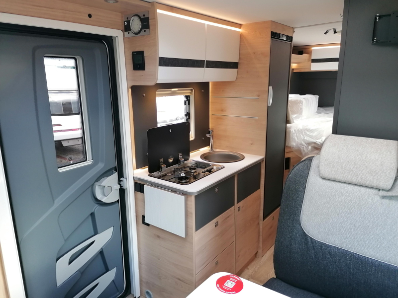 Dethleffs Globebus Camp Active T4 -automatique-lit long-2026 photo : 6