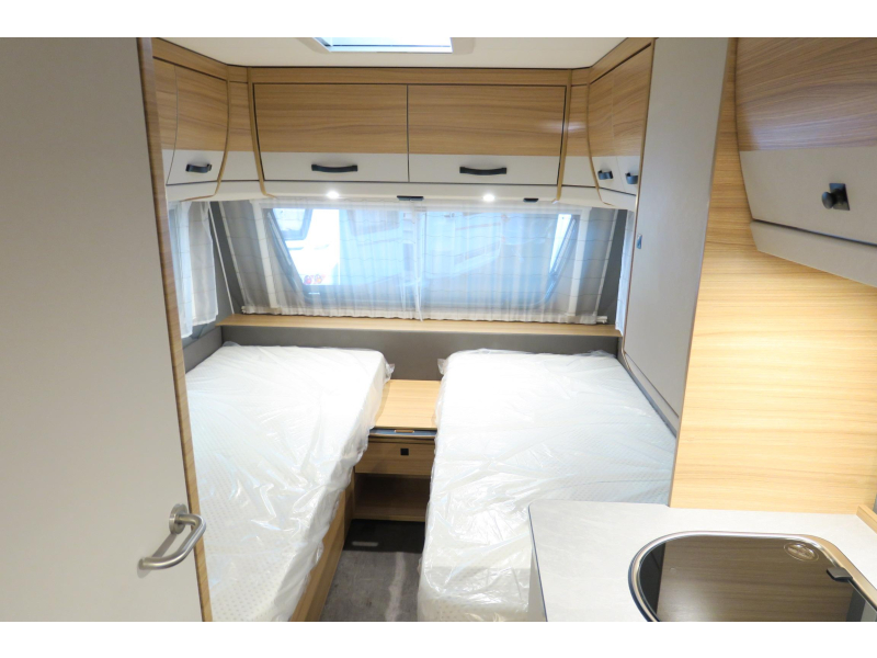Dethleffs Summer Edition 460 EL AIRCO+VLOERVERWARMING photo: 3