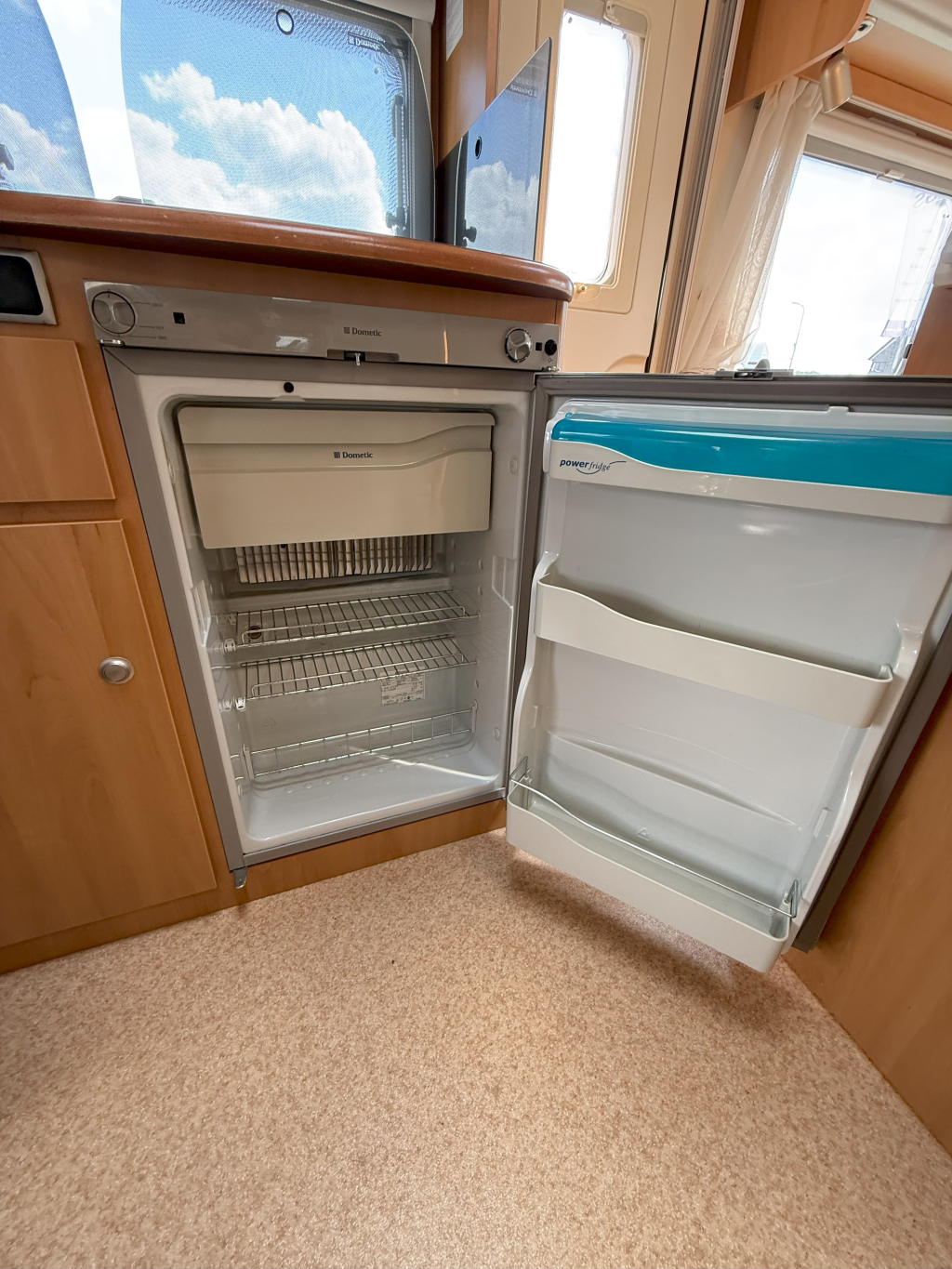 AVENTO GRAN TURISMO AGT470TCB foto: 17