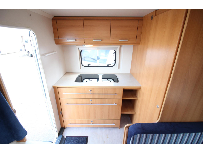 Caravelair Antares 420 Quatro 420 AMF Etuiluifel + zijwand(en)  foto: 11