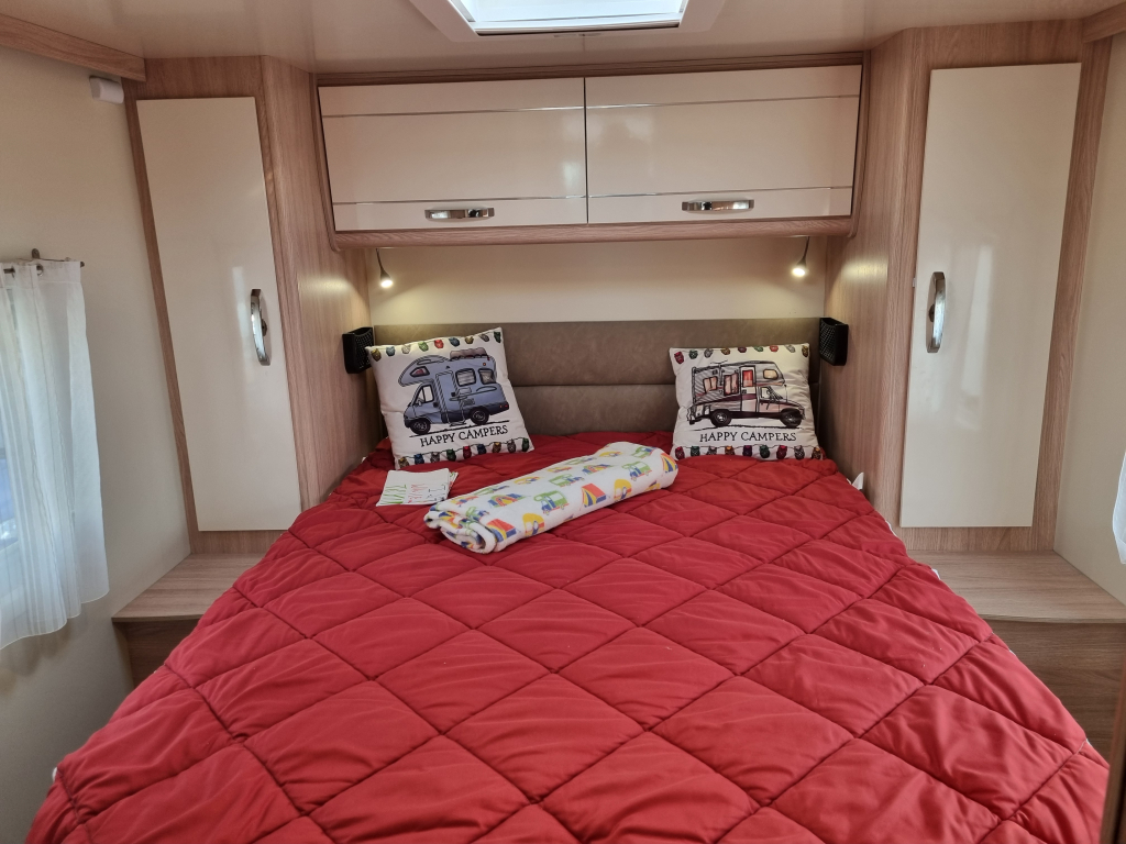PLA Happy 397 Automatik Queensbett HPC Nivelliersystem 4.4 t Foto: 22