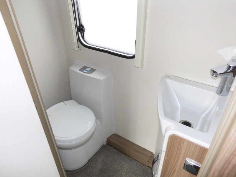 Sprite Alpine Sport 370 EK Mover, awning, new condition photo: 4