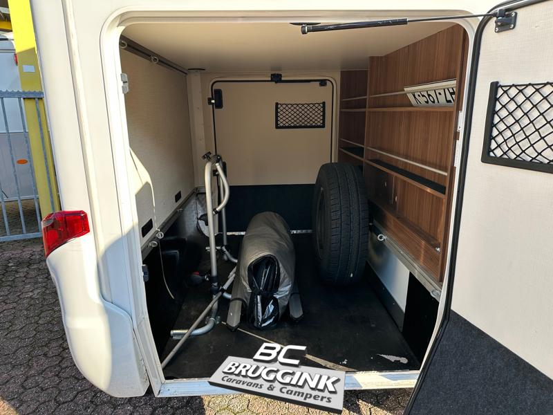 Hymer B-MC I 680 EINZELBETTEN + HUBBETT Foto: 14