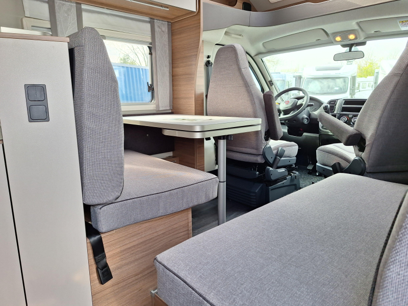 Knaus L!ve Ti 650 MEG 160PK-AUTOMAAT-698CM  foto: 3