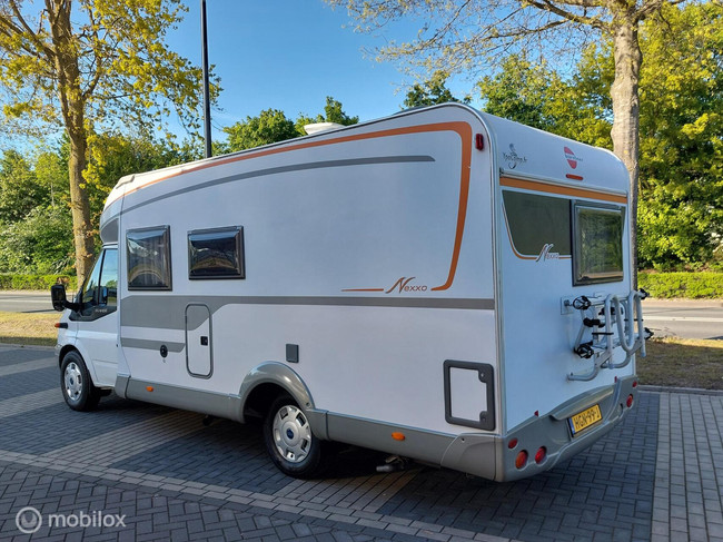 B&uuml;rstner Nexxo T660 140 PS Klimaanlage Neuer Motor/Turbo Franz&ouml;sisches Bett Foto: 3