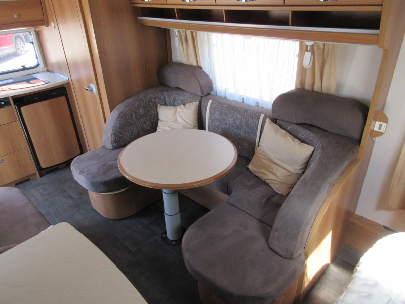 Dethleffs Nomad 540 DBM COMME NEUF/ MOVER / AUVENT photo : 7