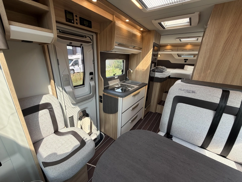 Knaus Sky TI 650 MEG Platinum Selection photo: 6