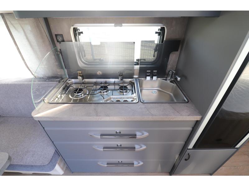 Hobby De Luxe 460 UFE MODEL 2026 - 1500KG - 900  foto: 9