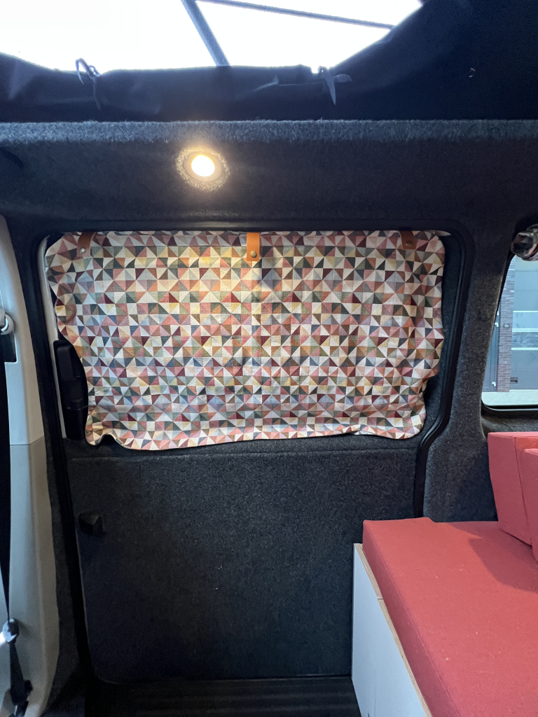 Volkswagen T6 2018 Zweifarbig Foto: 33
